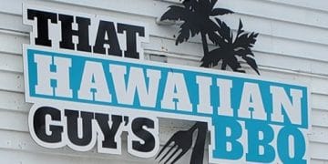 that hawaiian guys BBQ logo